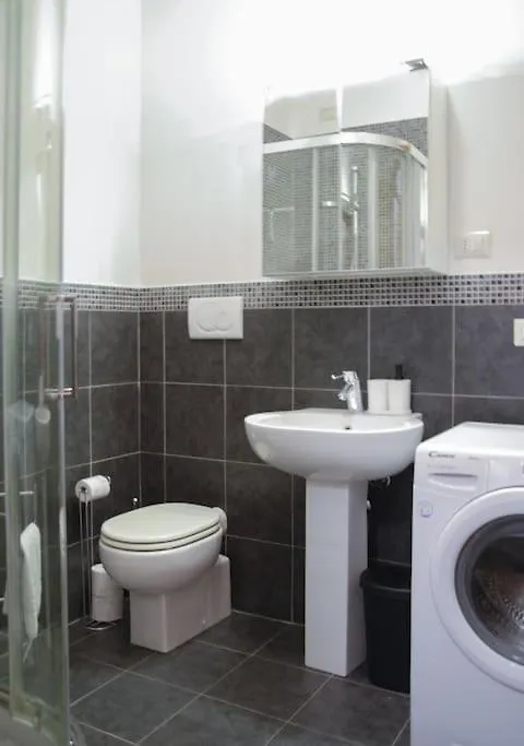Home & Pet - Milano Trilocale Promenade Santa Giulia 0*, Milan Italy